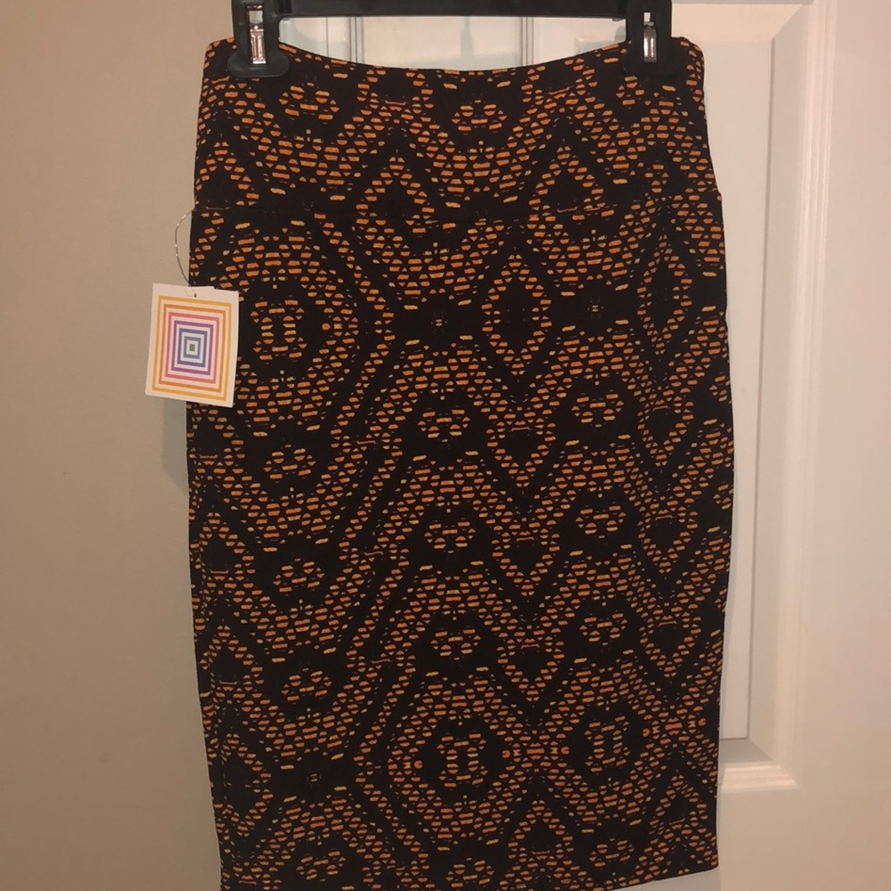 Lularoe Cassie skirt